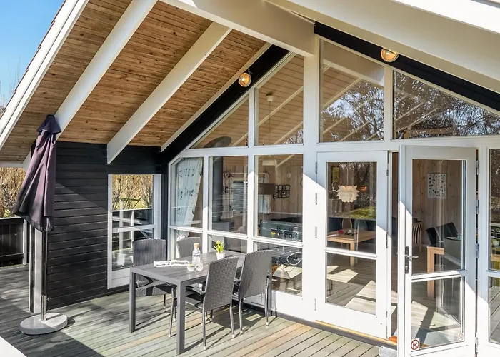 Germaine - 1-2km From The Sea By Interhome *