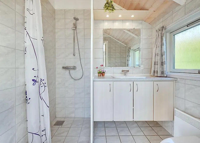 Holiday home Germaine - 1-2km From The Sea By Interhome Fano