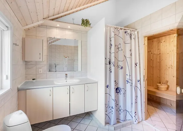 Holiday home Germaine - 1-2km From The Sea By Interhome *